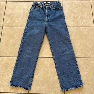 Levi's Women's Ribcage Blue Jeans 27